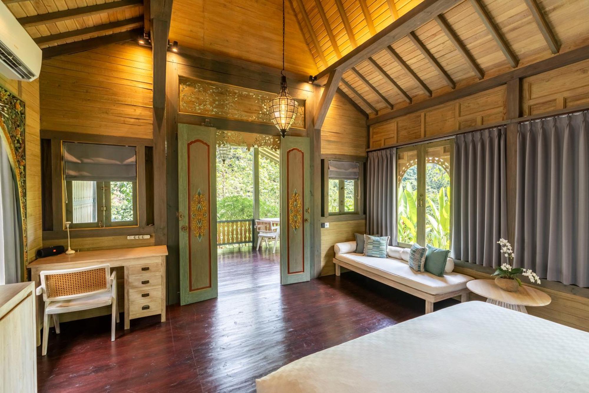 Tresna Bali Luxury Villa *