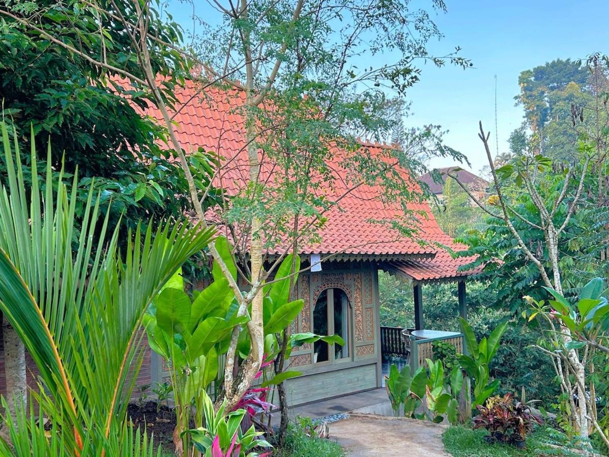 Tresna Bali Luxury Villa *