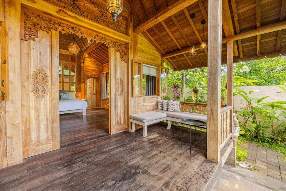 Tresna Bali Luxury